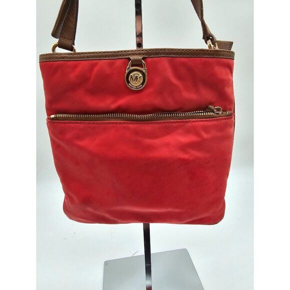 Michael Kors Red & Brown Shoulder Bag With Gold MK Logo & Zip Pocket - Picture 1 of 12